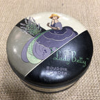 Vintage Tin Lady Betty Boudoir Powder Advertising Tin Complete With Powder