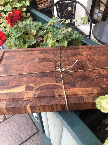 Acaica Chopping Board