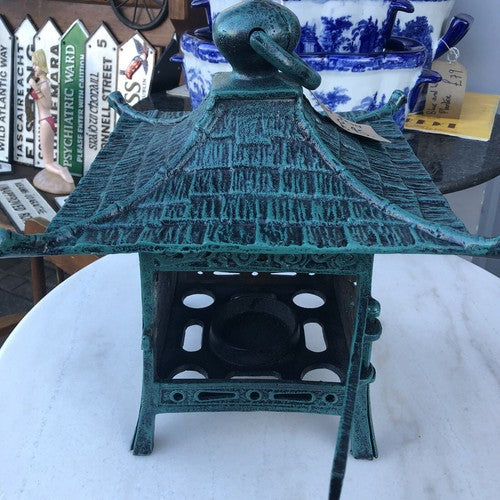 Pagoda Cast Iron Very Good Quality
