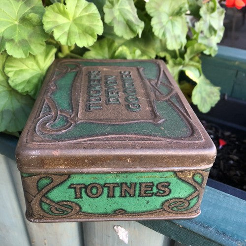 Tuckers Devon Goodies Vintage Tin