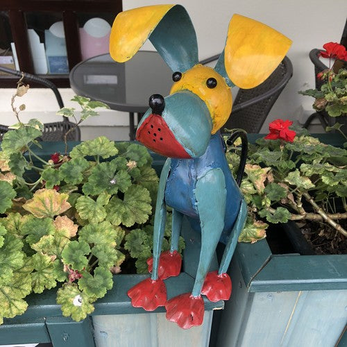 Dog Metal Art Watering Can