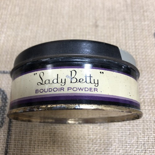 Vintage Tin Lady Betty Boudoir Powder Advertising Tin Complete With Powder