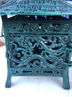 Pagoda Cast Iron Very Good Quality