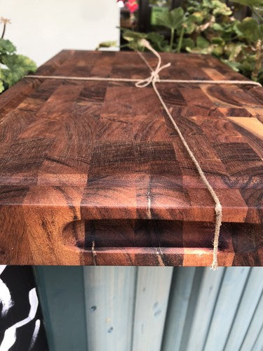 Acaica Chopping Board