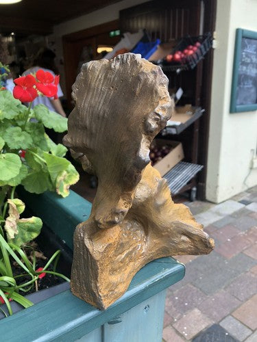 Lovers Sculpture Garden Ornament