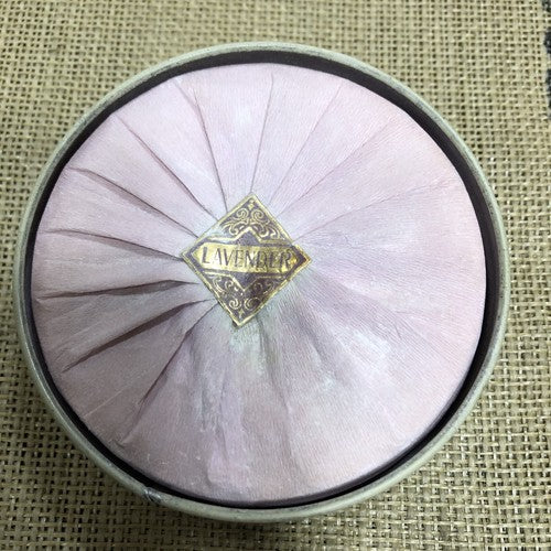 Vintage Tin Lady Betty Boudoir Powder Advertising Tin Complete With Powder