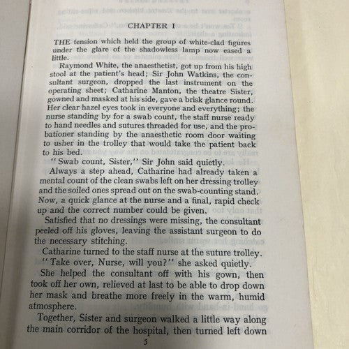 Theatre Sister Hilda Pressley Vintage Mills & Boon