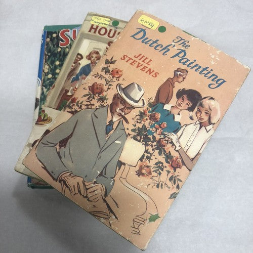 Childrens Vintage Three Book Bundle