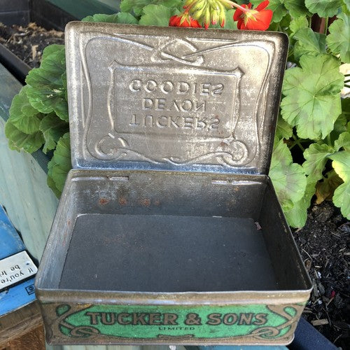 Tuckers Devon Goodies Vintage Tin