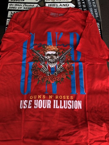 Guns N Roses Teeshirt Medium