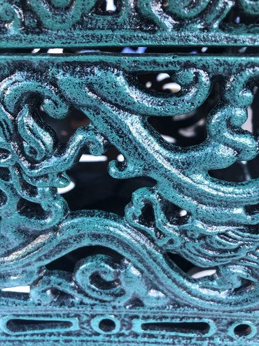 Pagoda Cast Iron Very Good Quality