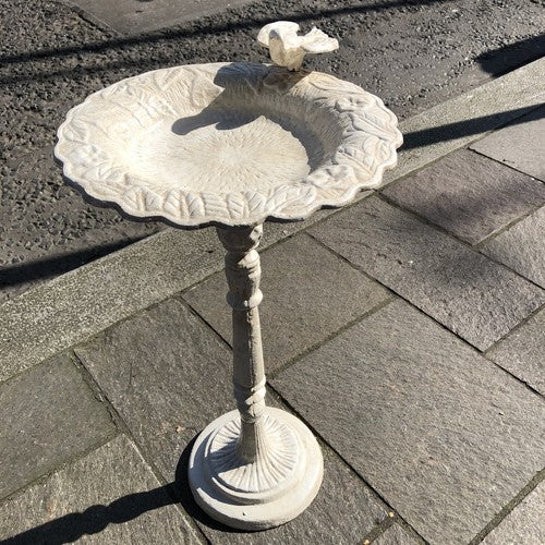 Cast Iron Bird Bath Feeder