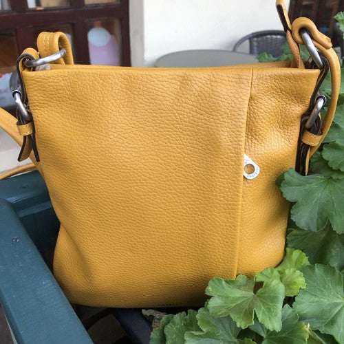 GG Fratelli Leather Yellow Cross Body Bag