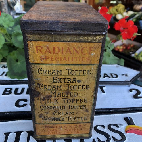 Radiance Devon Cream Toffee Vintage Tin