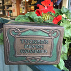 Tuckers Devon Goodies Vintage Tin