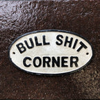 Bull ððððCorner Cast Iron Sign