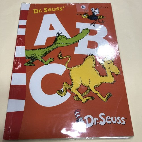 DR SEUSS BOOK BUNDLE OF 10