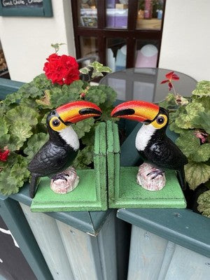 Guinness Toucan Cast Iton Bookends