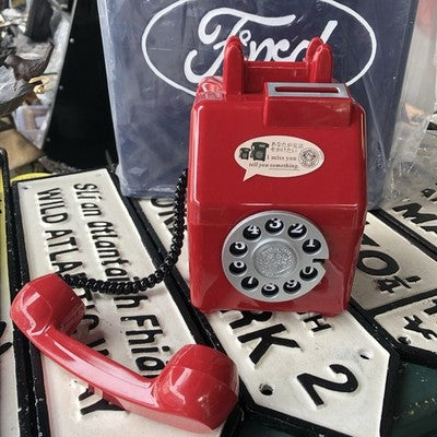 Red Old Fashion Style Money Box