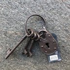 Keys With Padlock Cast Iron On Ring