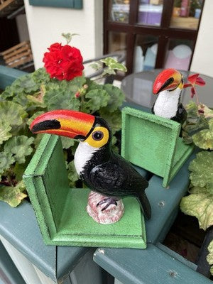 Guinness Toucan Cast Iton Bookends