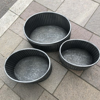 Metal Decorative Set Of 3 Oval Planters
