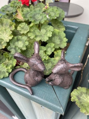 Courting Couple Mice Cast Iron