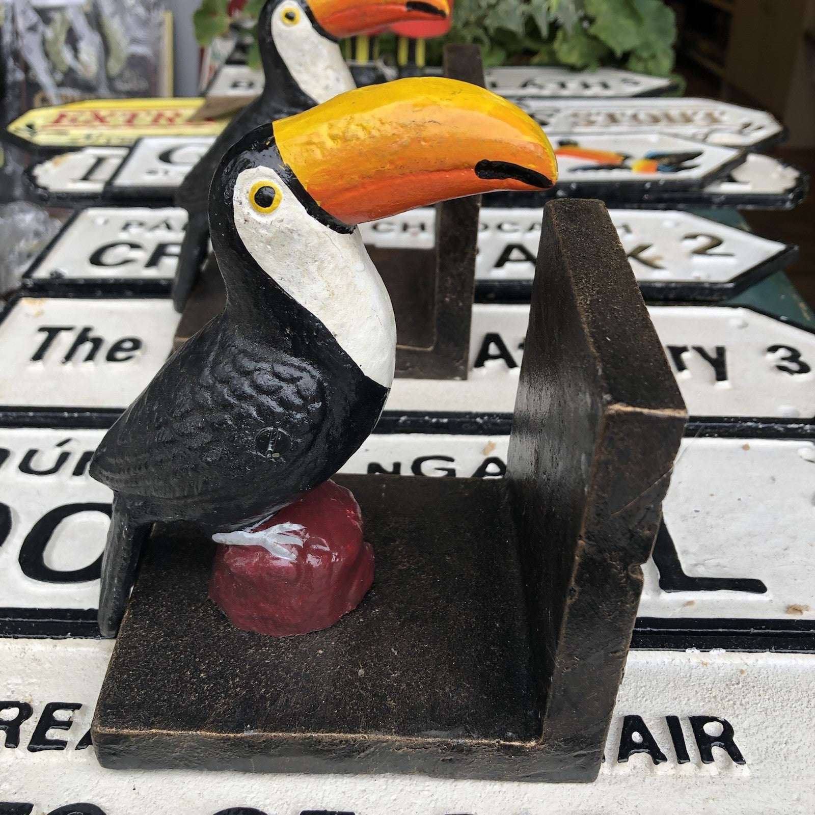 Guinness Toucan Cast Iron Bookends 