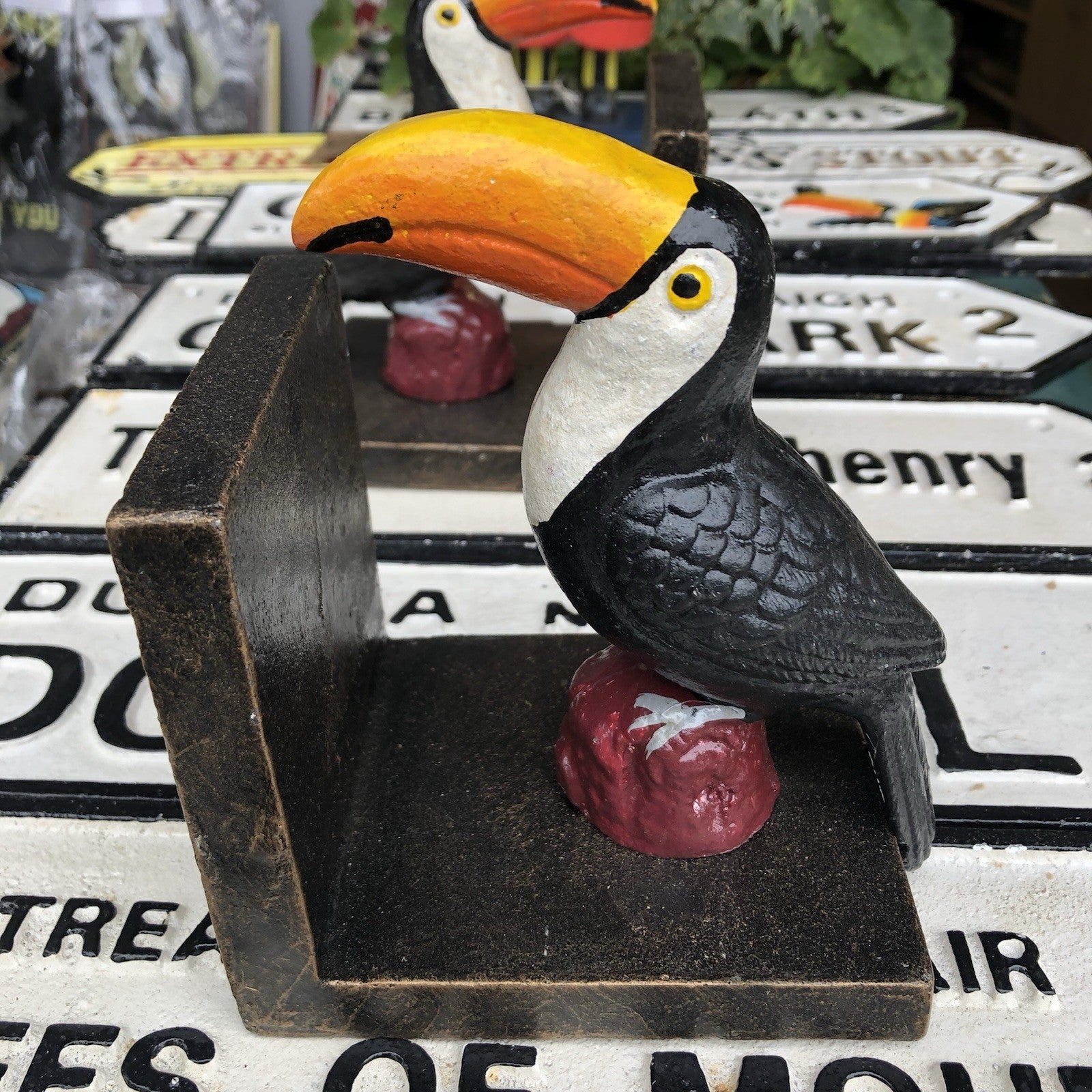 Guinness Toucan Cast Iron Bookends 