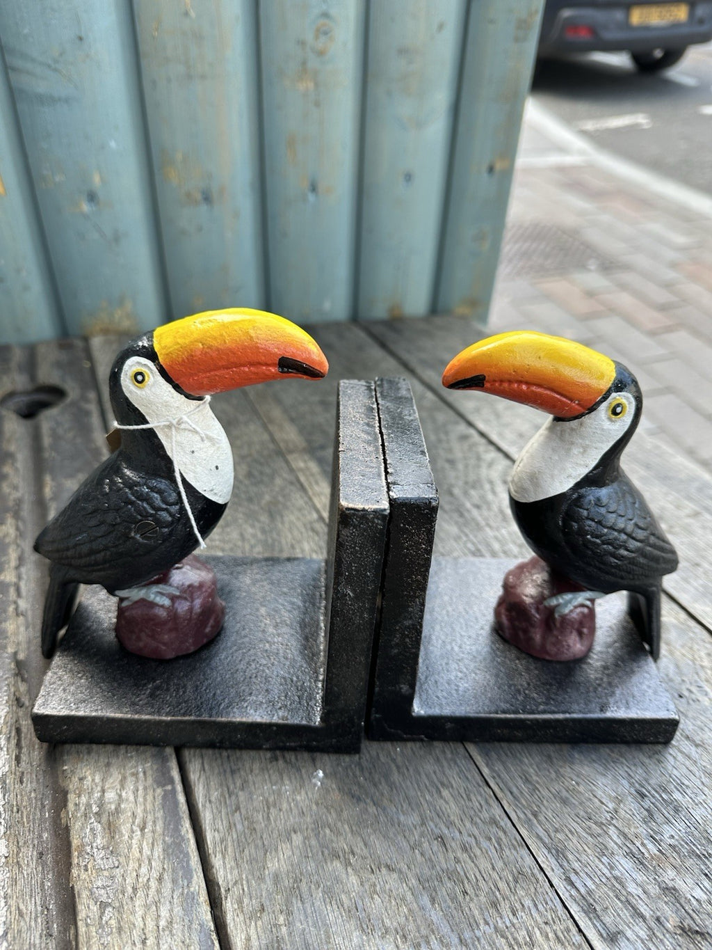 Guinness Toucan Cast Iron Bookends 
